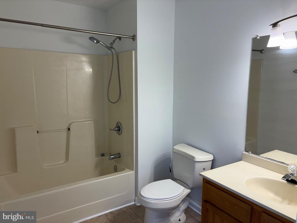 41 ELIZABETH LN, LOUISA, Virginia 23093, 3 Bedrooms Bedrooms, ,2 BathroomsBathrooms,Residential,41 ELIZABETH LN,VALA2009510 MLS # VALA2009510