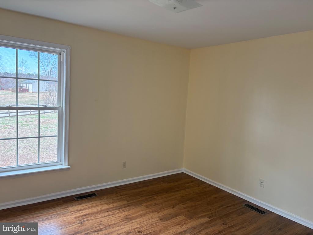 41 ELIZABETH LN, LOUISA, Virginia 23093, 3 Bedrooms Bedrooms, ,2 BathroomsBathrooms,Residential,41 ELIZABETH LN,VALA2009510 MLS # VALA2009510