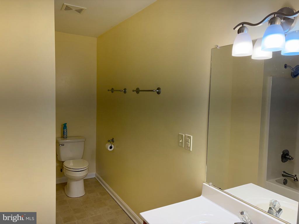 41 ELIZABETH LN, LOUISA, Virginia 23093, 3 Bedrooms Bedrooms, ,2 BathroomsBathrooms,Residential,41 ELIZABETH LN,VALA2009510 MLS # VALA2009510