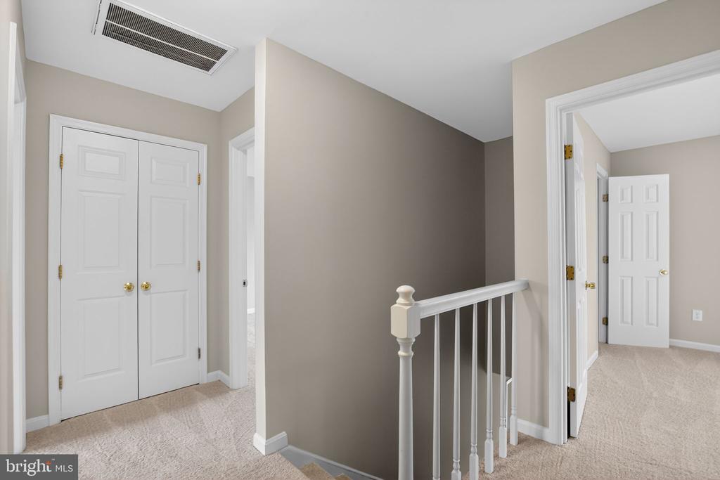 11314 YORKSHIRE CT, FREDERICKSBURG, Virginia 22407, ,Residential,11314 YORKSHIRE CT,VASP2040338 MLS # VASP2040338