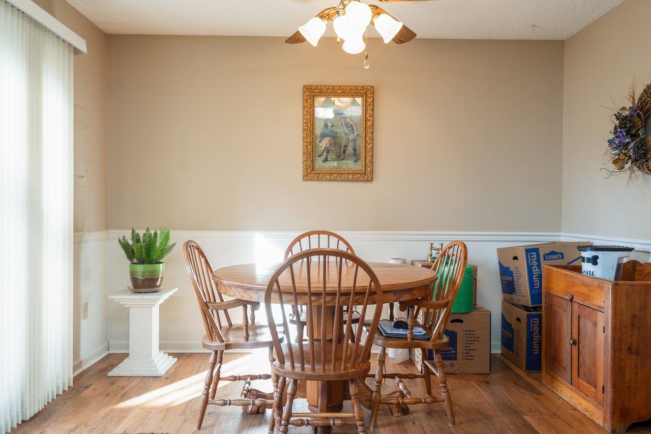 688 TOWER ST, HARRISONBURG, Virginia 22802, 3 Bedrooms Bedrooms, ,2 BathroomsBathrooms,Residential,688 TOWER ST,673349 MLS # 673349 688 TOWER ST, HARRISONBURG, Virginia 22802, 3 Bedrooms Bedrooms, ,2 BathroomsBathrooms,Residential,688 TOWER ST,673349 MLS # 673349