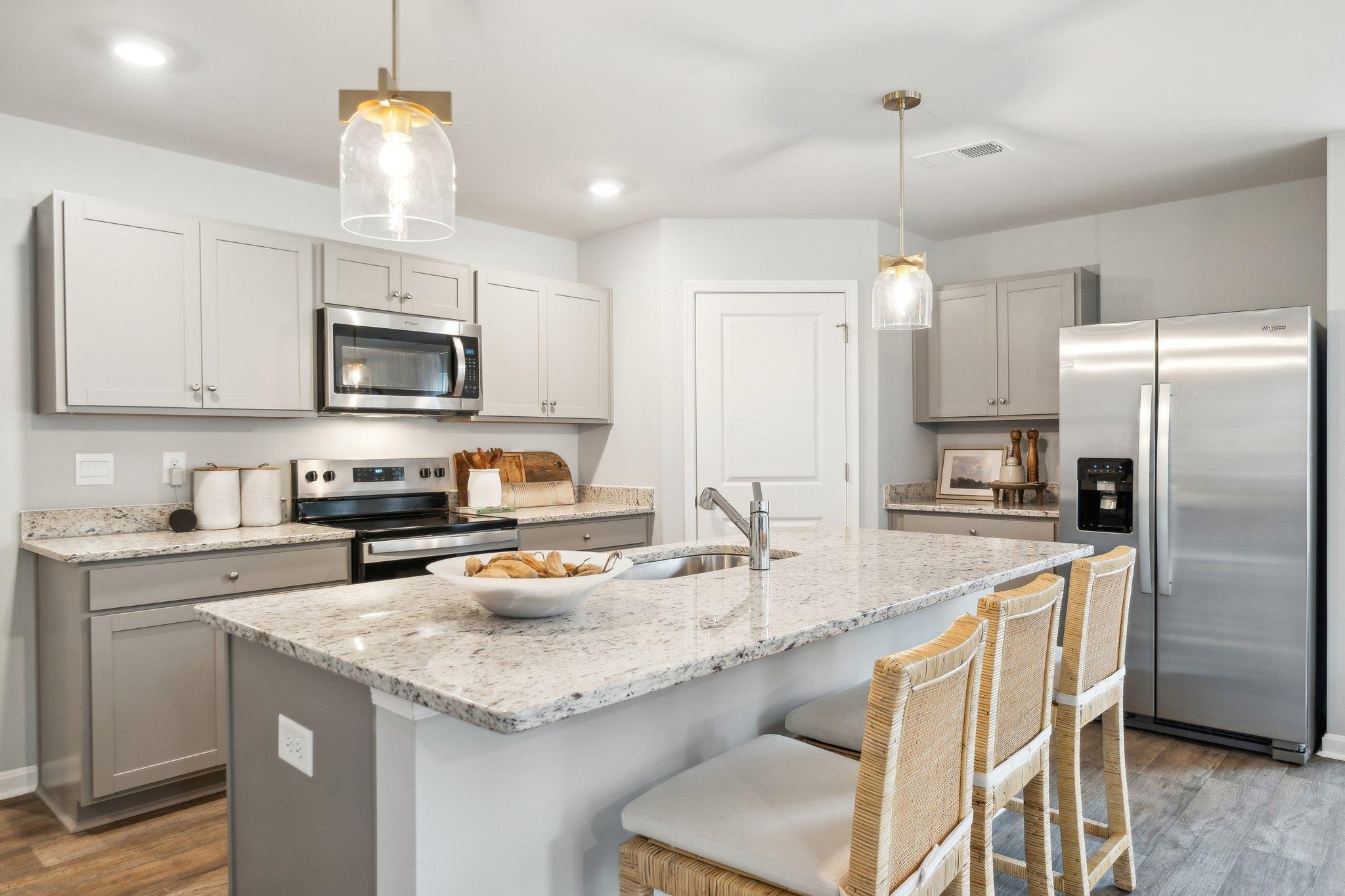 557 SUMMERCREST AVE, WAYNESBORO, Virginia 22980, 4 Bedrooms Bedrooms, ,2 BathroomsBathrooms,Residential,557 SUMMERCREST AVE,673540 MLS # 673540