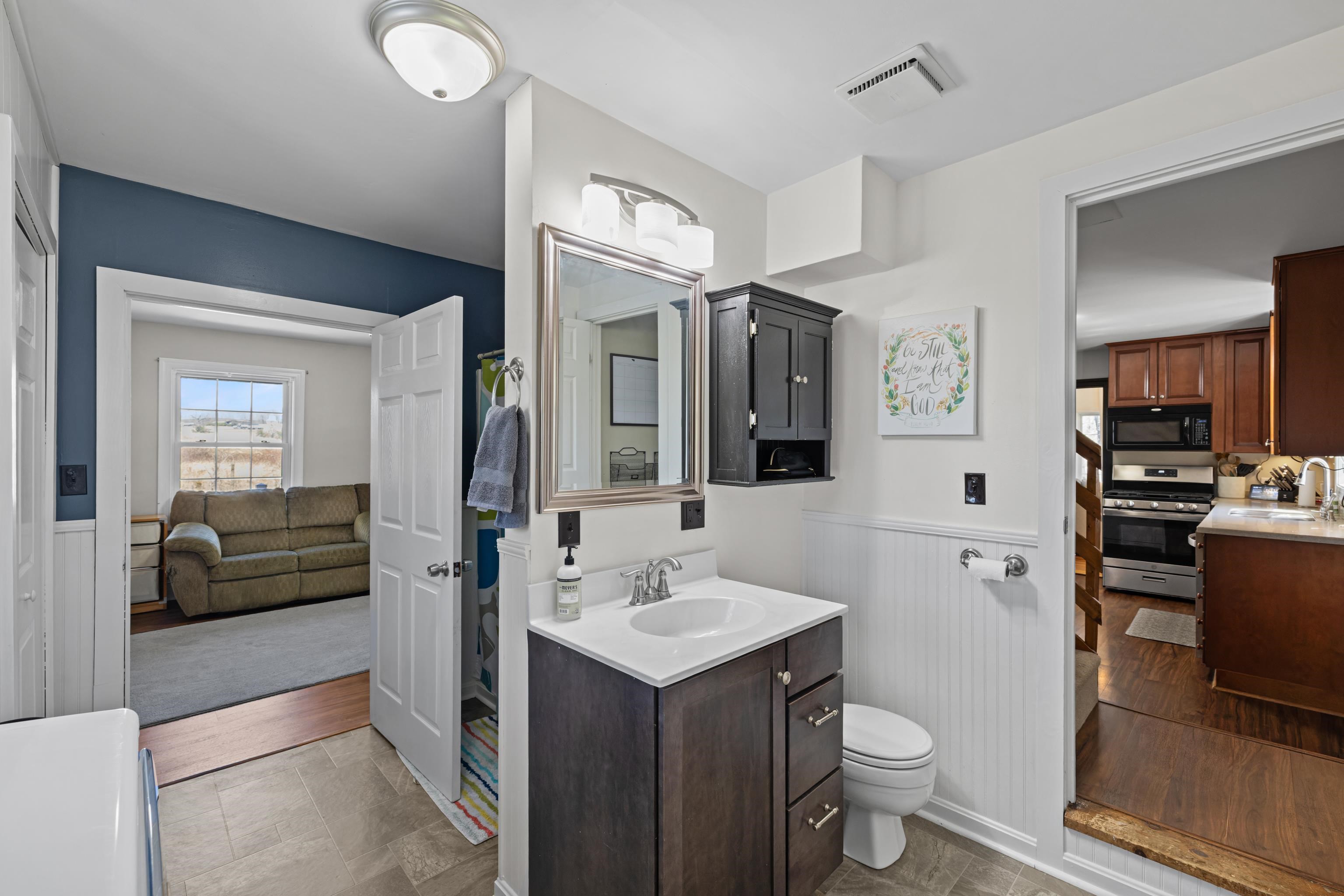 1015 HAMLET DR, ROCKINGHAM, Virginia 22802, 4 Bedrooms Bedrooms, ,2 BathroomsBathrooms,Residential,1015 HAMLET DR,674773 MLS # 674773 1015 HAMLET DR, ROCKINGHAM, Virginia 22802, 4 Bedrooms Bedrooms, ,2 BathroomsBathrooms,Residential,1015 HAMLET DR,674773 MLS # 674773