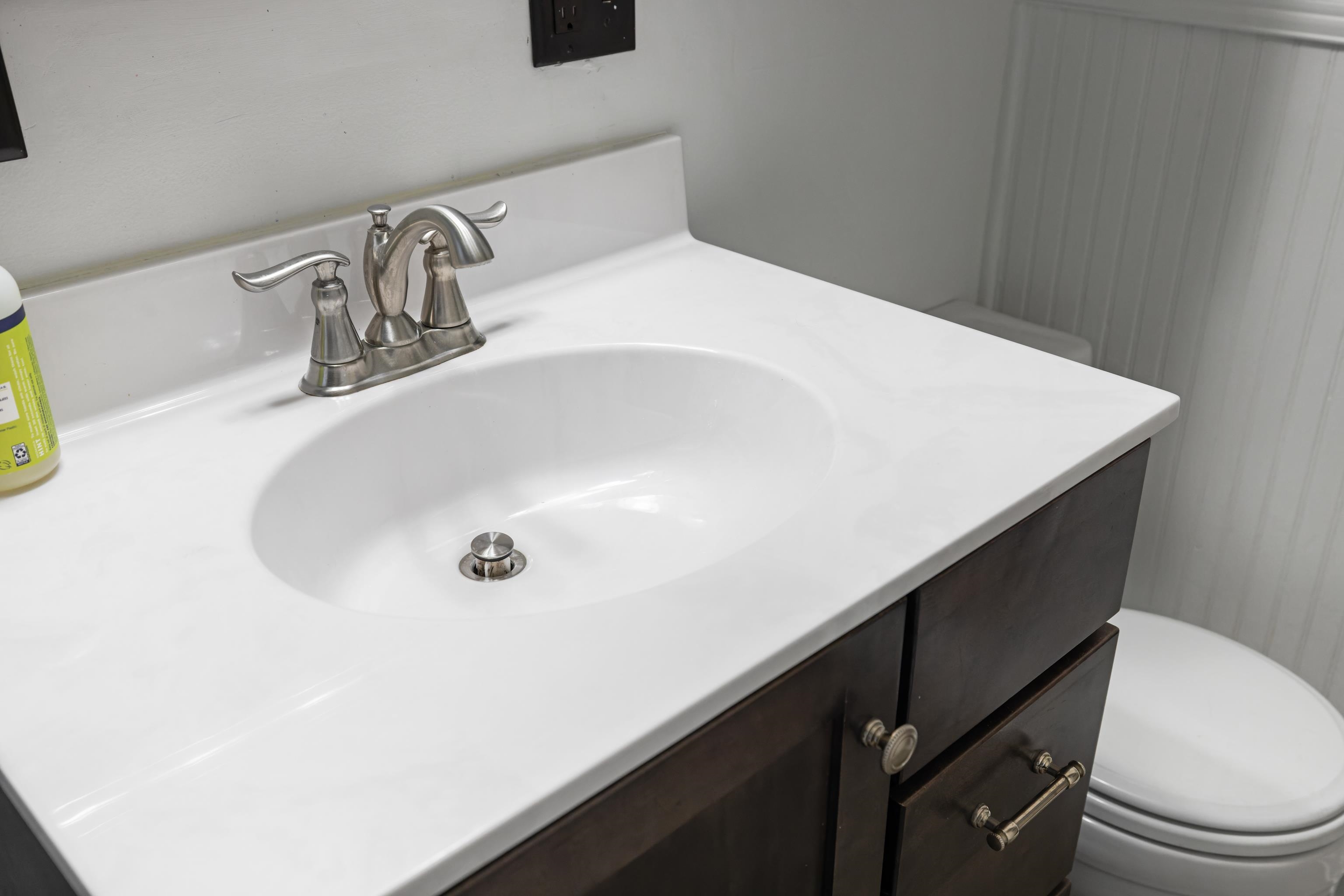 1015 HAMLET DR, ROCKINGHAM, Virginia 22802, 4 Bedrooms Bedrooms, ,2 BathroomsBathrooms,Residential,1015 HAMLET DR,674773 MLS # 674773 1015 HAMLET DR, ROCKINGHAM, Virginia 22802, 4 Bedrooms Bedrooms, ,2 BathroomsBathrooms,Residential,1015 HAMLET DR,674773 MLS # 674773