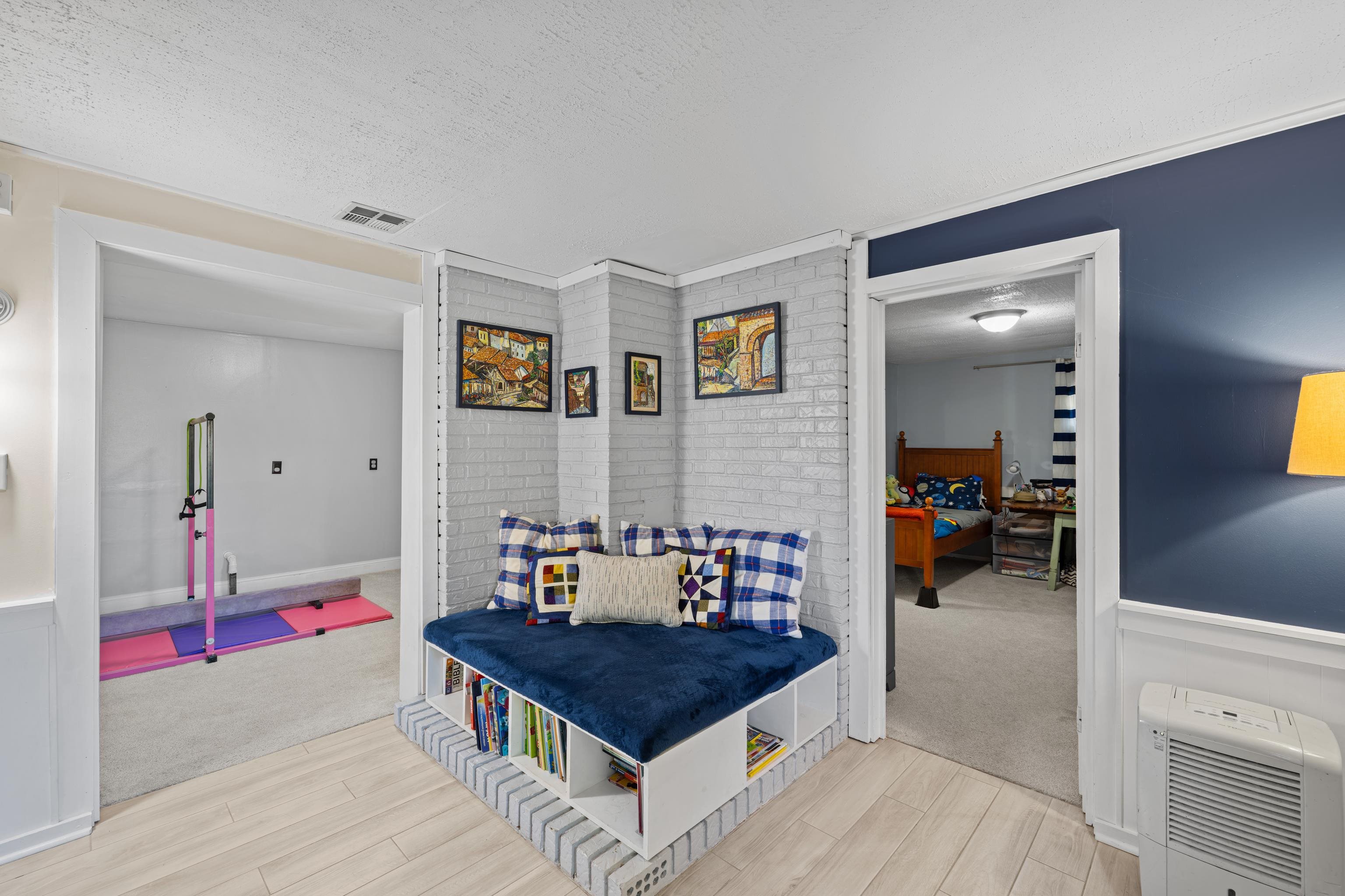 1015 HAMLET DR, ROCKINGHAM, Virginia 22802, 4 Bedrooms Bedrooms, ,2 BathroomsBathrooms,Residential,1015 HAMLET DR,674773 MLS # 674773 1015 HAMLET DR, ROCKINGHAM, Virginia 22802, 4 Bedrooms Bedrooms, ,2 BathroomsBathrooms,Residential,1015 HAMLET DR,674773 MLS # 674773