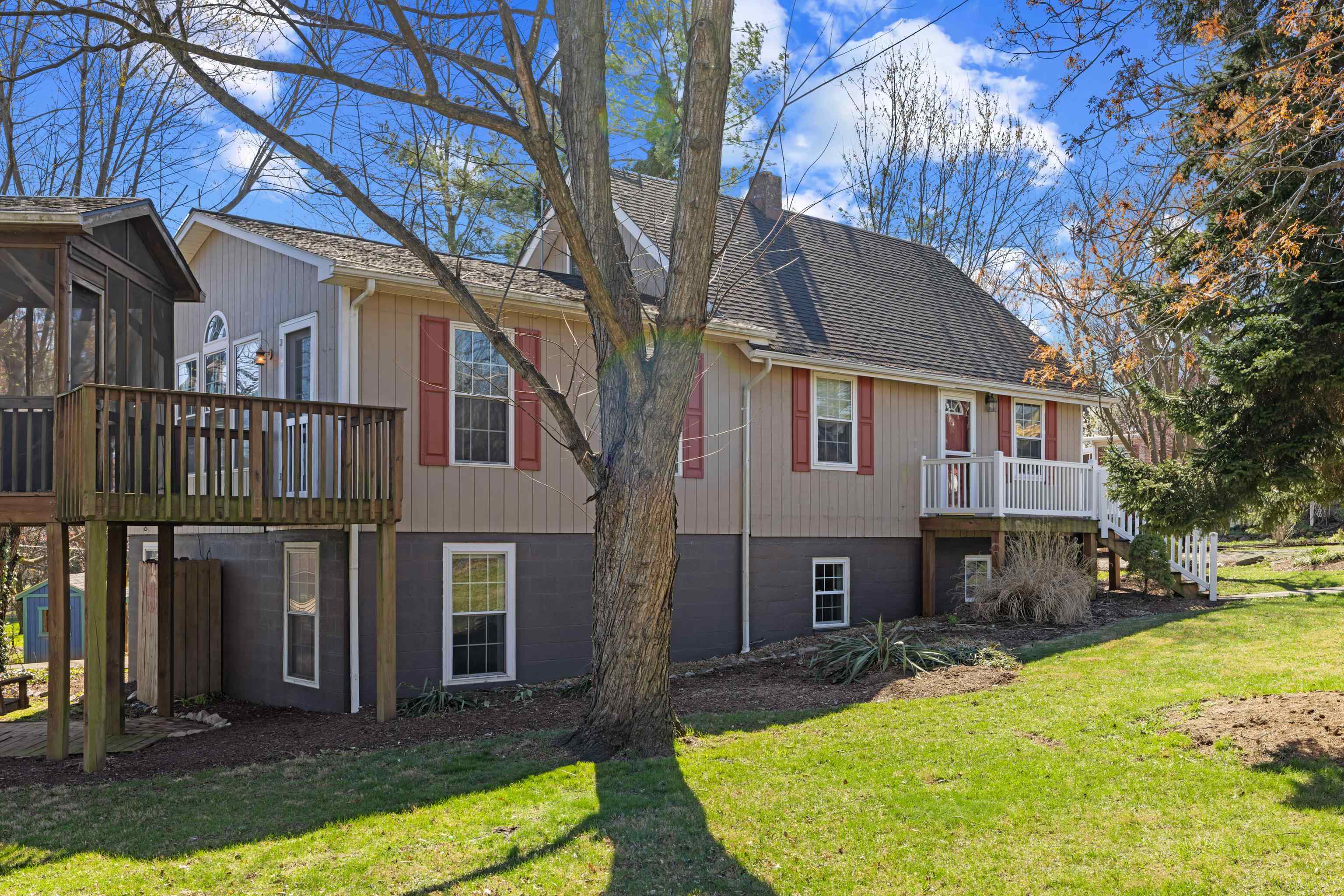 1015 HAMLET DR, ROCKINGHAM, Virginia 22802, 4 Bedrooms Bedrooms, ,2 BathroomsBathrooms,Residential,1015 HAMLET DR,674773 MLS # 674773 1015 HAMLET DR, ROCKINGHAM, Virginia 22802, 4 Bedrooms Bedrooms, ,2 BathroomsBathrooms,Residential,1015 HAMLET DR,674773 MLS # 674773