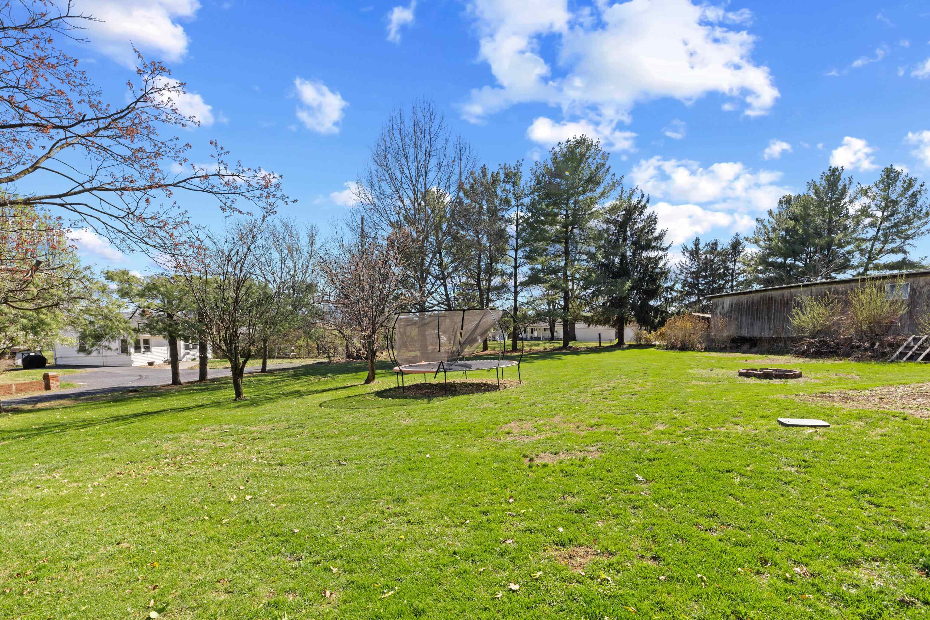 1015 HAMLET DR, ROCKINGHAM, Virginia 22802, 4 Bedrooms Bedrooms, ,2 BathroomsBathrooms,Residential,1015 HAMLET DR,674773 MLS # 674773 1015 HAMLET DR, ROCKINGHAM, Virginia 22802, 4 Bedrooms Bedrooms, ,2 BathroomsBathrooms,Residential,1015 HAMLET DR,674773 MLS # 674773