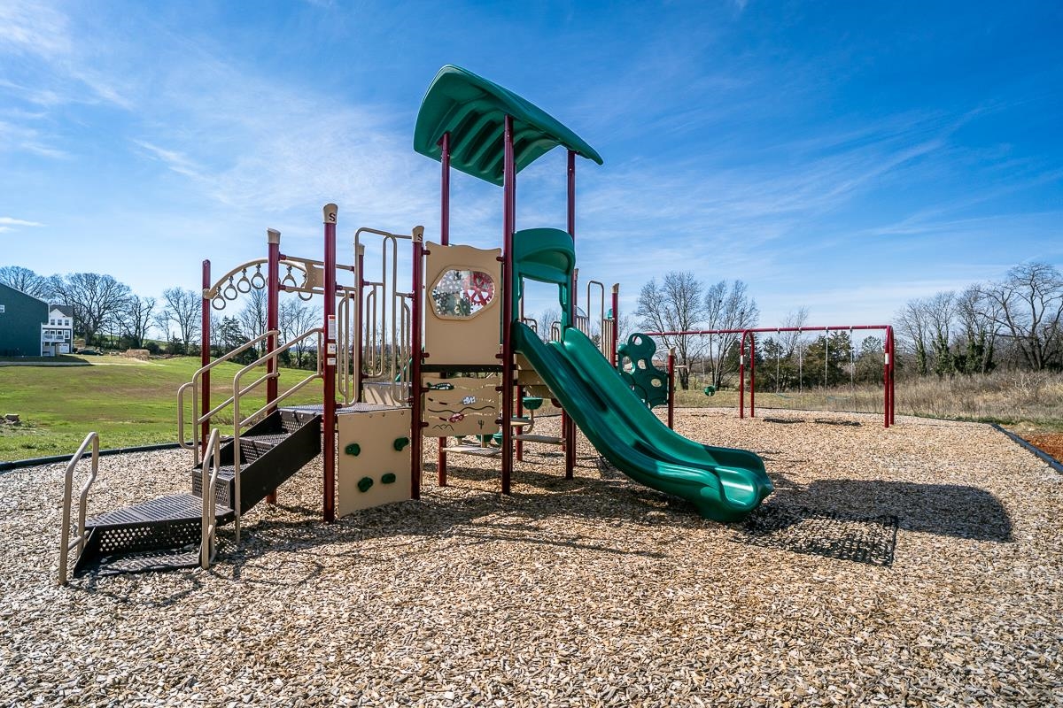 4512 FOUNTAINBRIDGE CT, ROCKINGHAM, Virginia 22801, 3 Bedrooms Bedrooms, ,2 BathroomsBathrooms,Residential,4512 FOUNTAINBRIDGE CT,674778 MLS # 674778