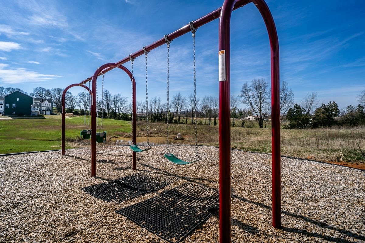 4512 FOUNTAINBRIDGE CT, ROCKINGHAM, Virginia 22801, 3 Bedrooms Bedrooms, ,2 BathroomsBathrooms,Residential,4512 FOUNTAINBRIDGE CT,674778 MLS # 674778