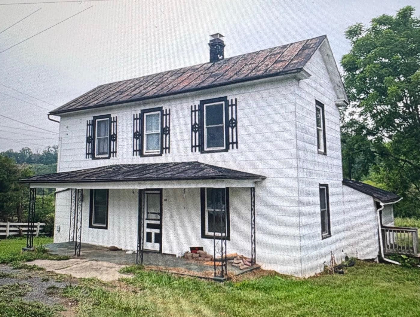 426 E CRAIG ST, CRAIGSVILLE, Virginia 24430, 3 Bedrooms Bedrooms, ,2 BathroomsBathrooms,Residential,426 E CRAIG ST,674786 MLS # 674786 426 E CRAIG ST, CRAIGSVILLE, Virginia 24430, 3 Bedrooms Bedrooms, ,2 BathroomsBathrooms,Residential,426 E CRAIG ST,674786 MLS # 674786