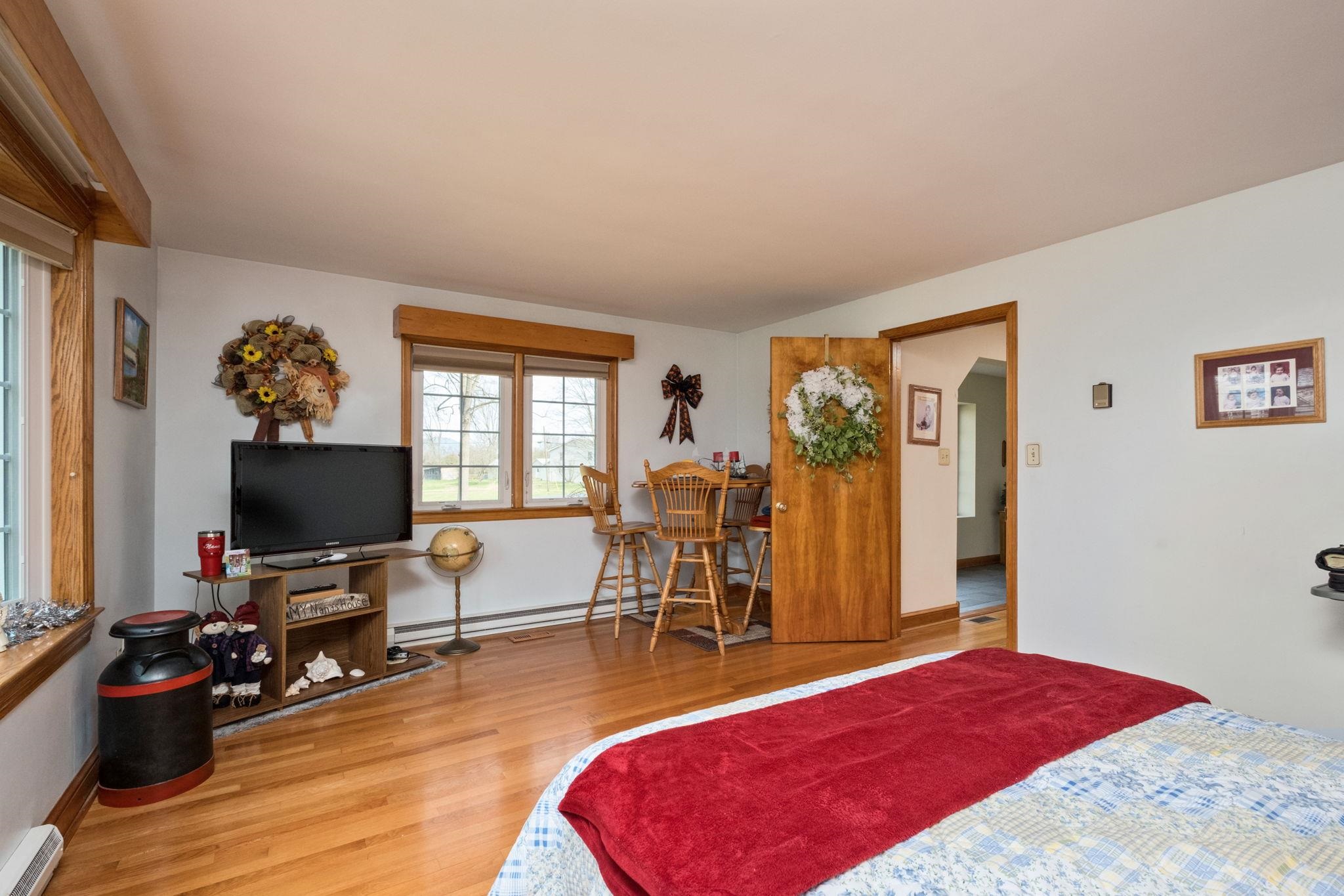 5640 SCOTTS FORD RD, MOUNT CRAWFORD, Virginia 22841, 6 Bedrooms Bedrooms, ,5 BathroomsBathrooms,Residential,5640 SCOTTS FORD RD,674788 MLS # 674788