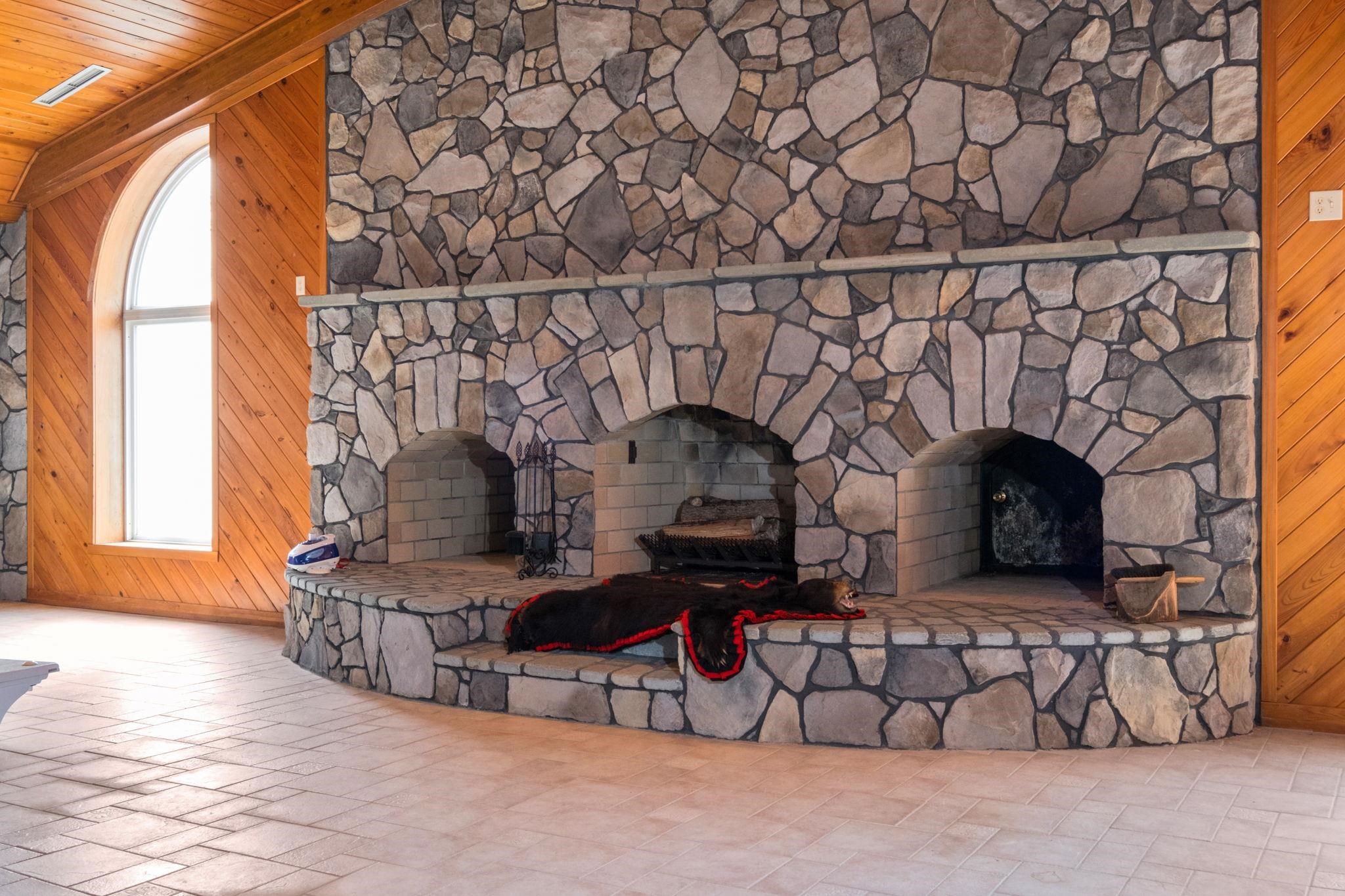 5640 SCOTTS FORD RD, MOUNT CRAWFORD, Virginia 22841, 6 Bedrooms Bedrooms, ,5 BathroomsBathrooms,Residential,5640 SCOTTS FORD RD,674788 MLS # 674788