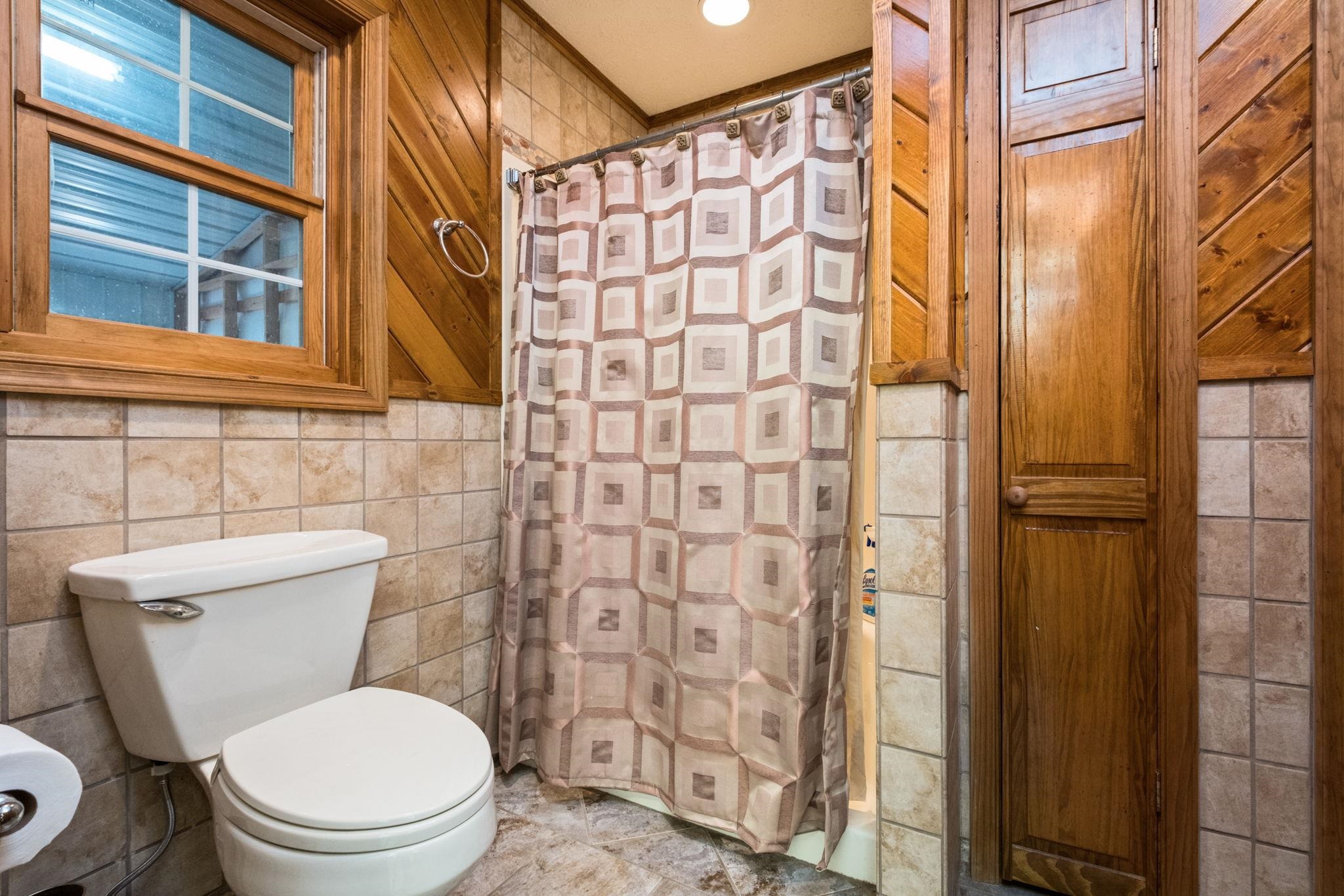 5640 SCOTTS FORD RD, MOUNT CRAWFORD, Virginia 22841, 6 Bedrooms Bedrooms, ,5 BathroomsBathrooms,Residential,5640 SCOTTS FORD RD,674788 MLS # 674788