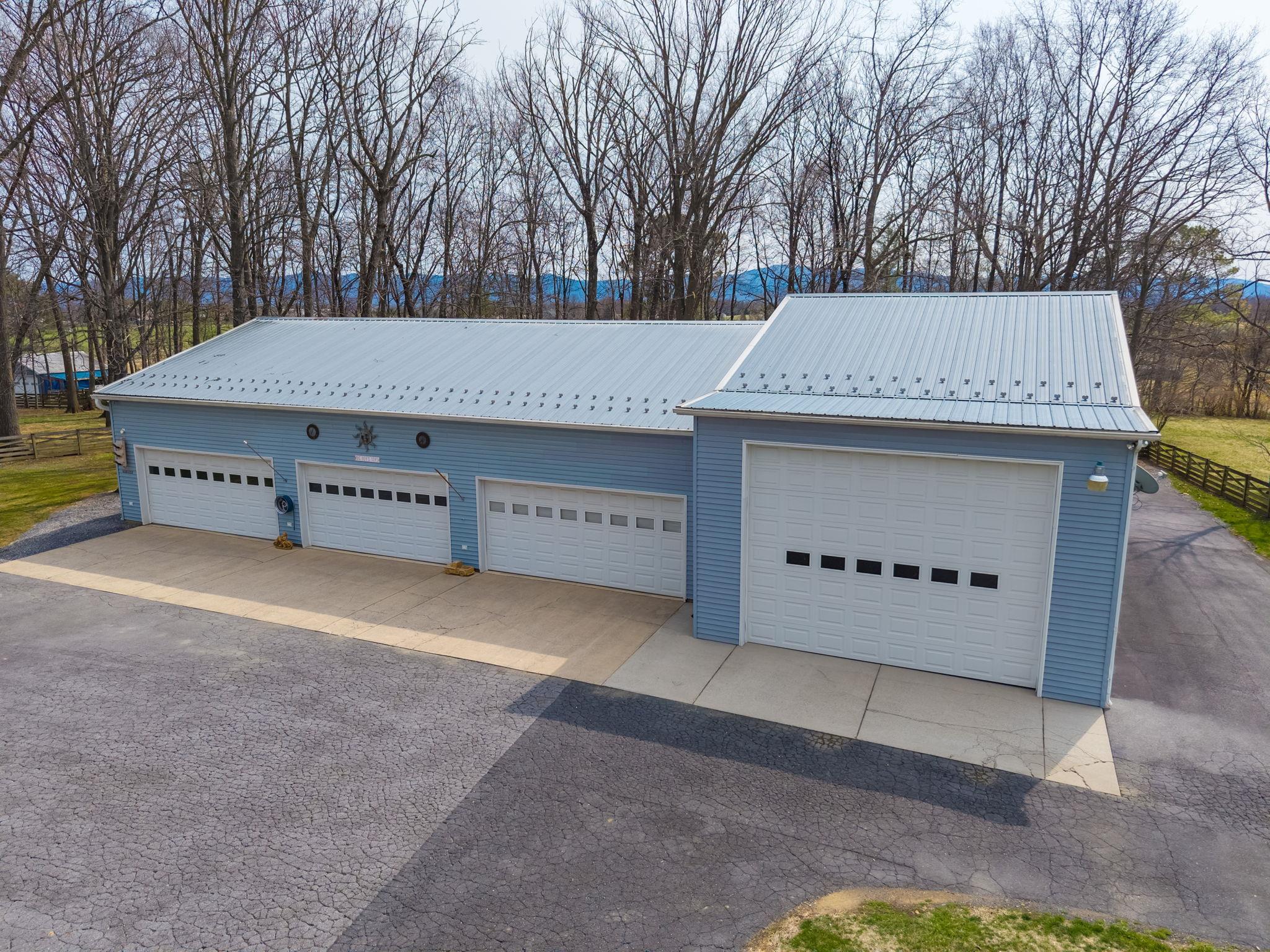 5640 SCOTTS FORD RD, MOUNT CRAWFORD, Virginia 22841, 6 Bedrooms Bedrooms, ,5 BathroomsBathrooms,Residential,5640 SCOTTS FORD RD,674788 MLS # 674788