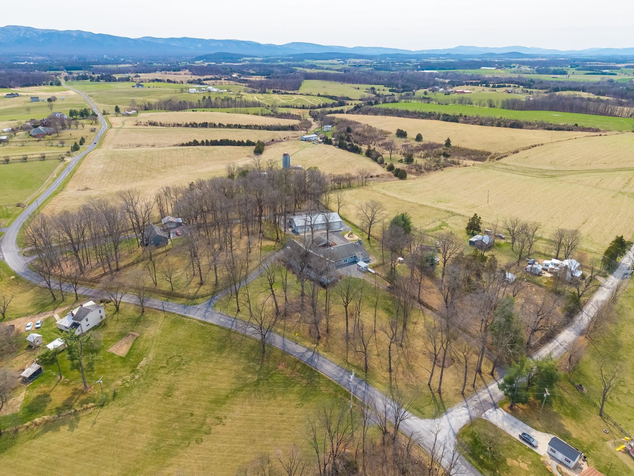 5640 SCOTTS FORD RD, MOUNT CRAWFORD, Virginia 22841, 6 Bedrooms Bedrooms, ,5 BathroomsBathrooms,Residential,5640 SCOTTS FORD RD,674788 MLS # 674788