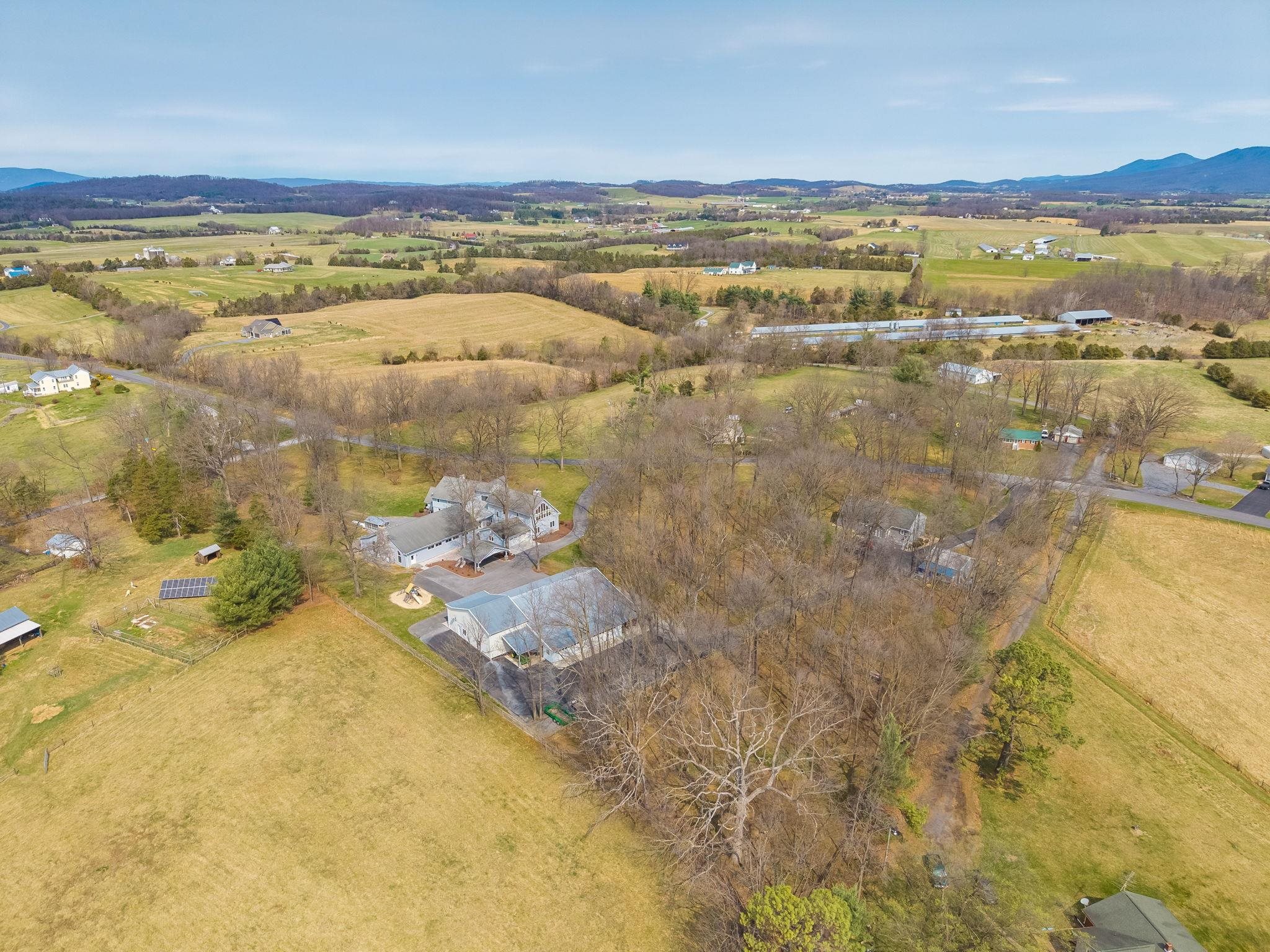 5640 SCOTTS FORD RD, MOUNT CRAWFORD, Virginia 22841, 6 Bedrooms Bedrooms, ,5 BathroomsBathrooms,Residential,5640 SCOTTS FORD RD,674788 MLS # 674788