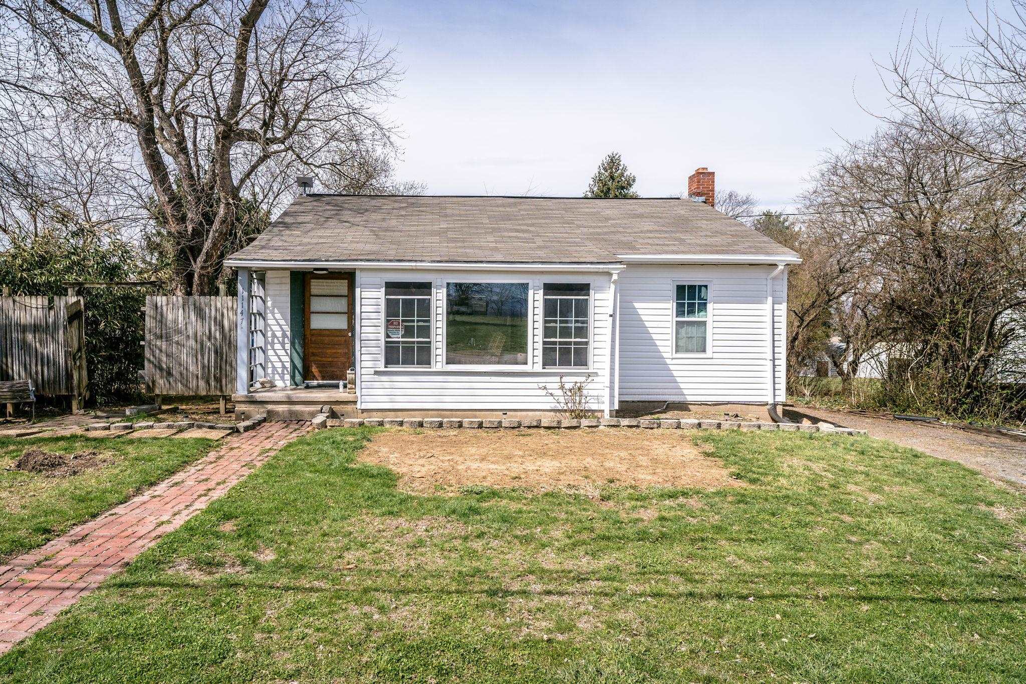 11147 PHILLIPS STORE RD, BROADWAY, Virginia 22815, 3 Bedrooms Bedrooms, ,1 BathroomBathrooms,Residential,11147 PHILLIPS STORE RD,674798 MLS # 674798 11147 PHILLIPS STORE RD, BROADWAY, Virginia 22815, 3 Bedrooms Bedrooms, ,1 BathroomBathrooms,Residential,11147 PHILLIPS STORE RD,674798 MLS # 674798