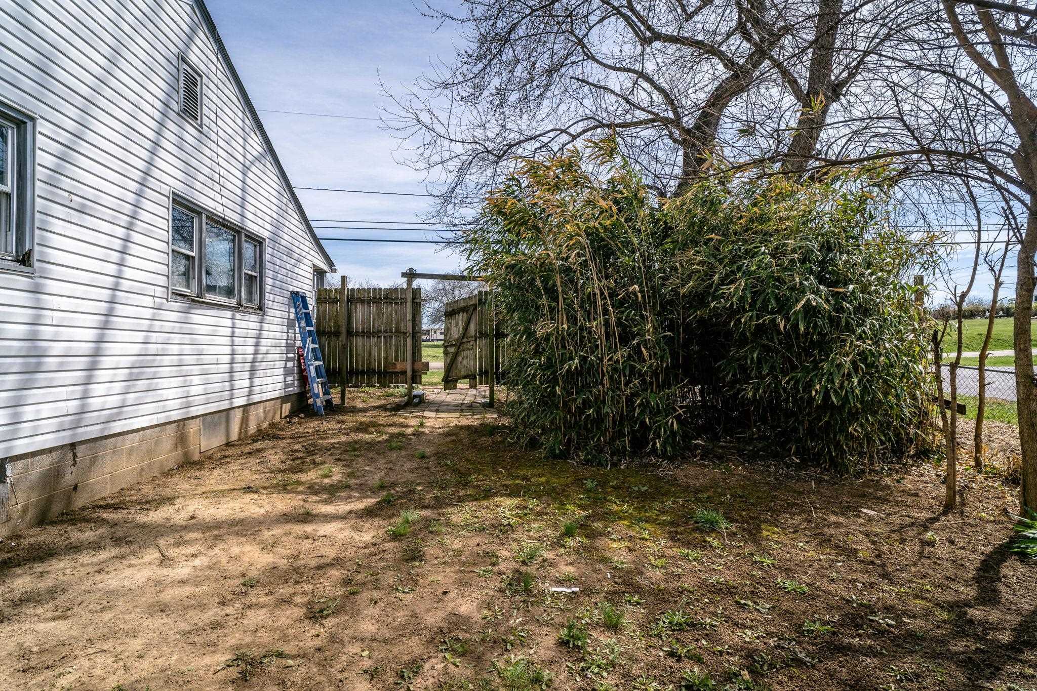 11147 PHILLIPS STORE RD, BROADWAY, Virginia 22815, 3 Bedrooms Bedrooms, ,1 BathroomBathrooms,Residential,11147 PHILLIPS STORE RD,674798 MLS # 674798