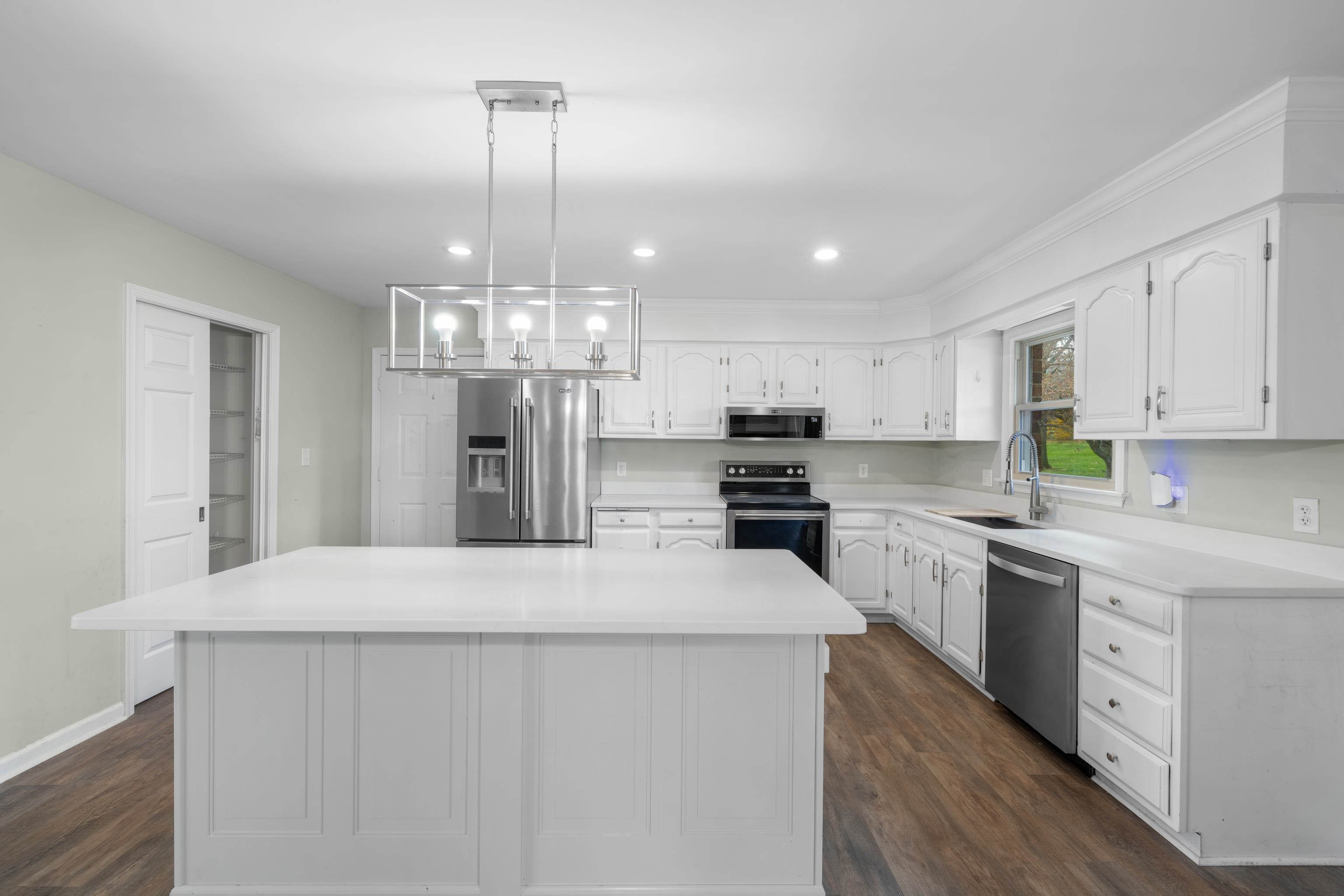 41 LAST RAID LN, SWOOPE, Virginia 24479, 4 Bedrooms Bedrooms, ,3 BathroomsBathrooms,Residential,41 LAST RAID LN,674802 MLS # 674802