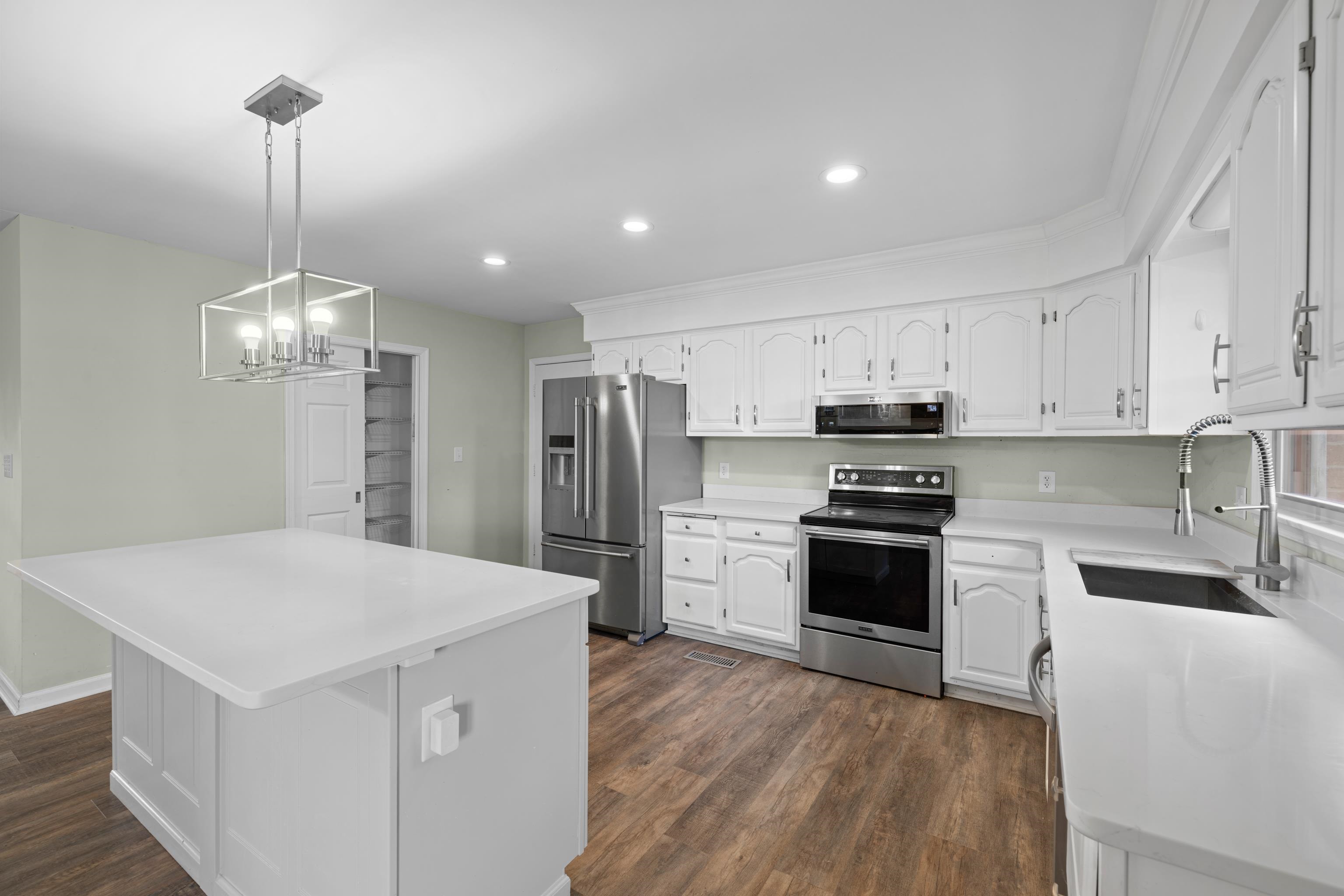 41 LAST RAID LN, SWOOPE, Virginia 24479, 4 Bedrooms Bedrooms, ,3 BathroomsBathrooms,Residential,41 LAST RAID LN,674802 MLS # 674802