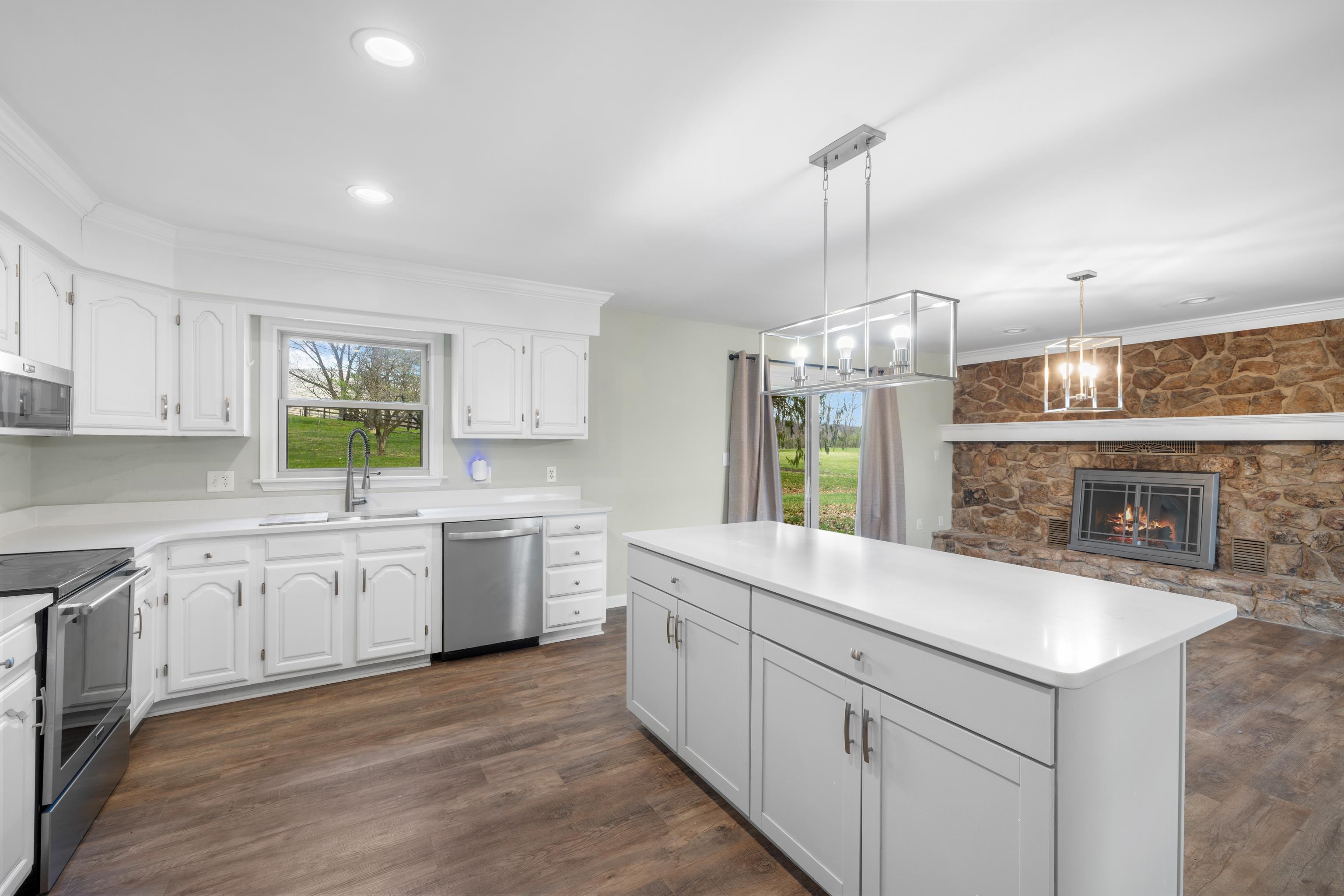 41 LAST RAID LN, SWOOPE, Virginia 24479, 4 Bedrooms Bedrooms, ,3 BathroomsBathrooms,Residential,41 LAST RAID LN,674802 MLS # 674802