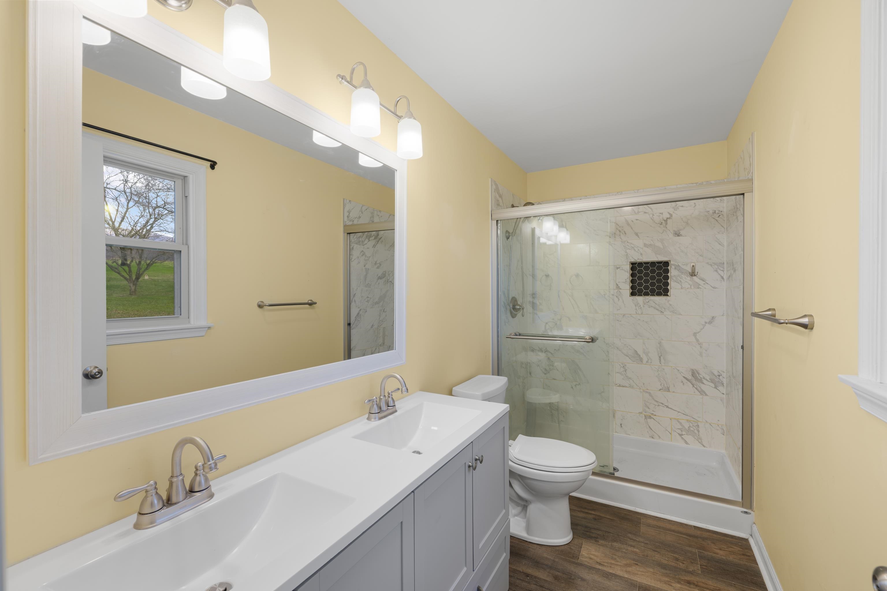 41 LAST RAID LN, SWOOPE, Virginia 24479, 4 Bedrooms Bedrooms, ,3 BathroomsBathrooms,Residential,41 LAST RAID LN,674802 MLS # 674802