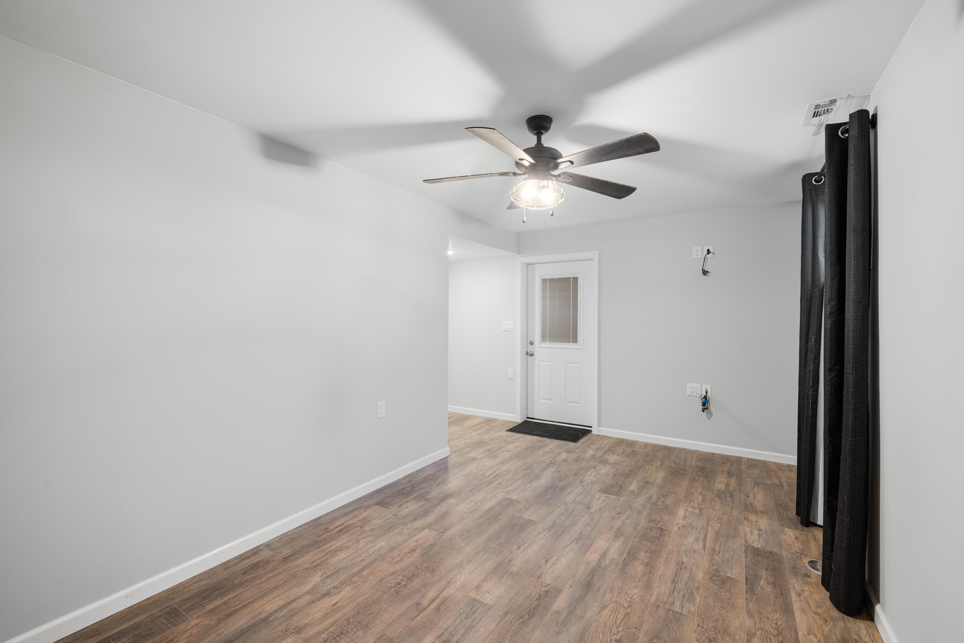 41 LAST RAID LN, SWOOPE, Virginia 24479, 4 Bedrooms Bedrooms, ,3 BathroomsBathrooms,Residential,41 LAST RAID LN,674802 MLS # 674802