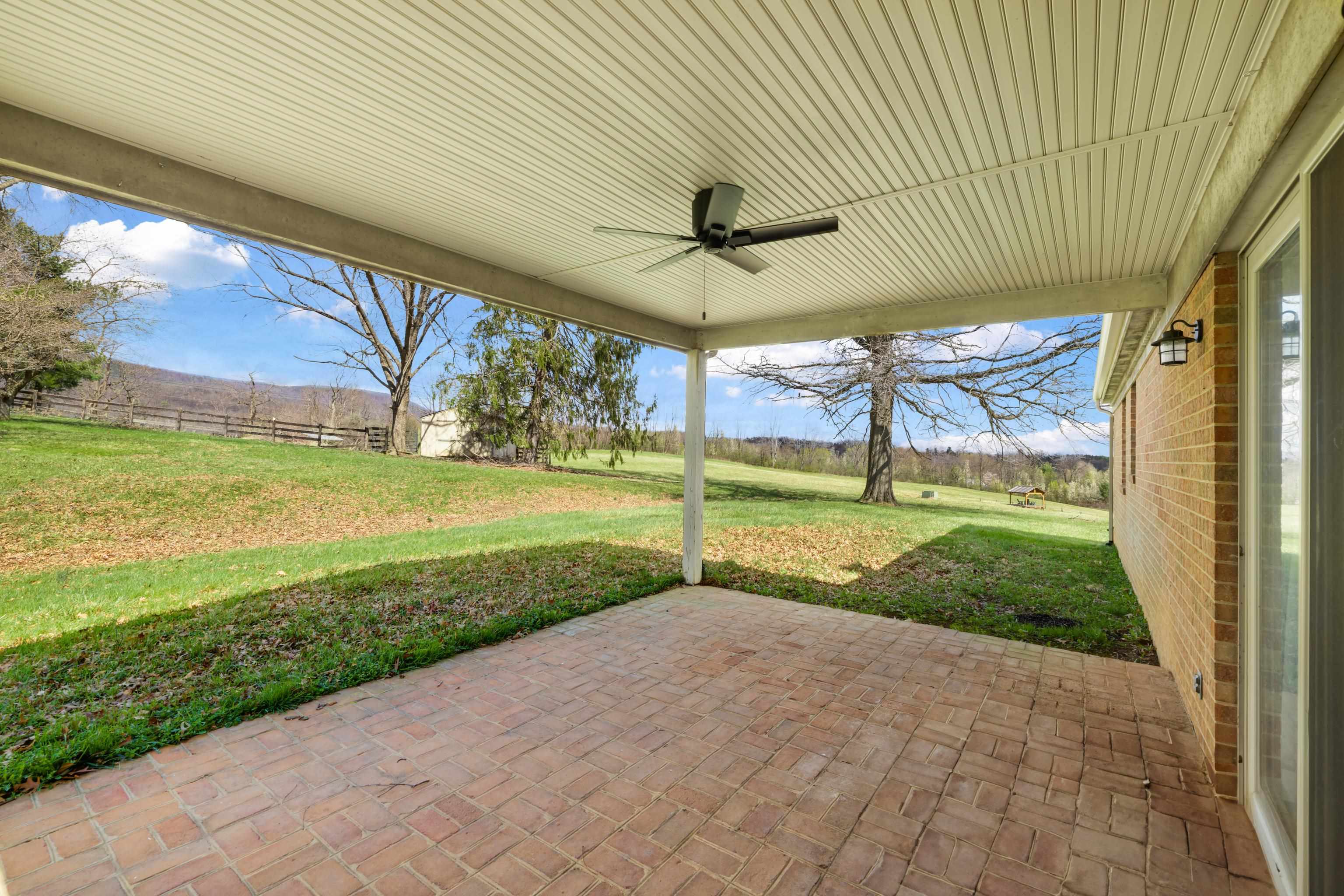 41 LAST RAID LN, SWOOPE, Virginia 24479, 4 Bedrooms Bedrooms, ,3 BathroomsBathrooms,Residential,41 LAST RAID LN,674802 MLS # 674802