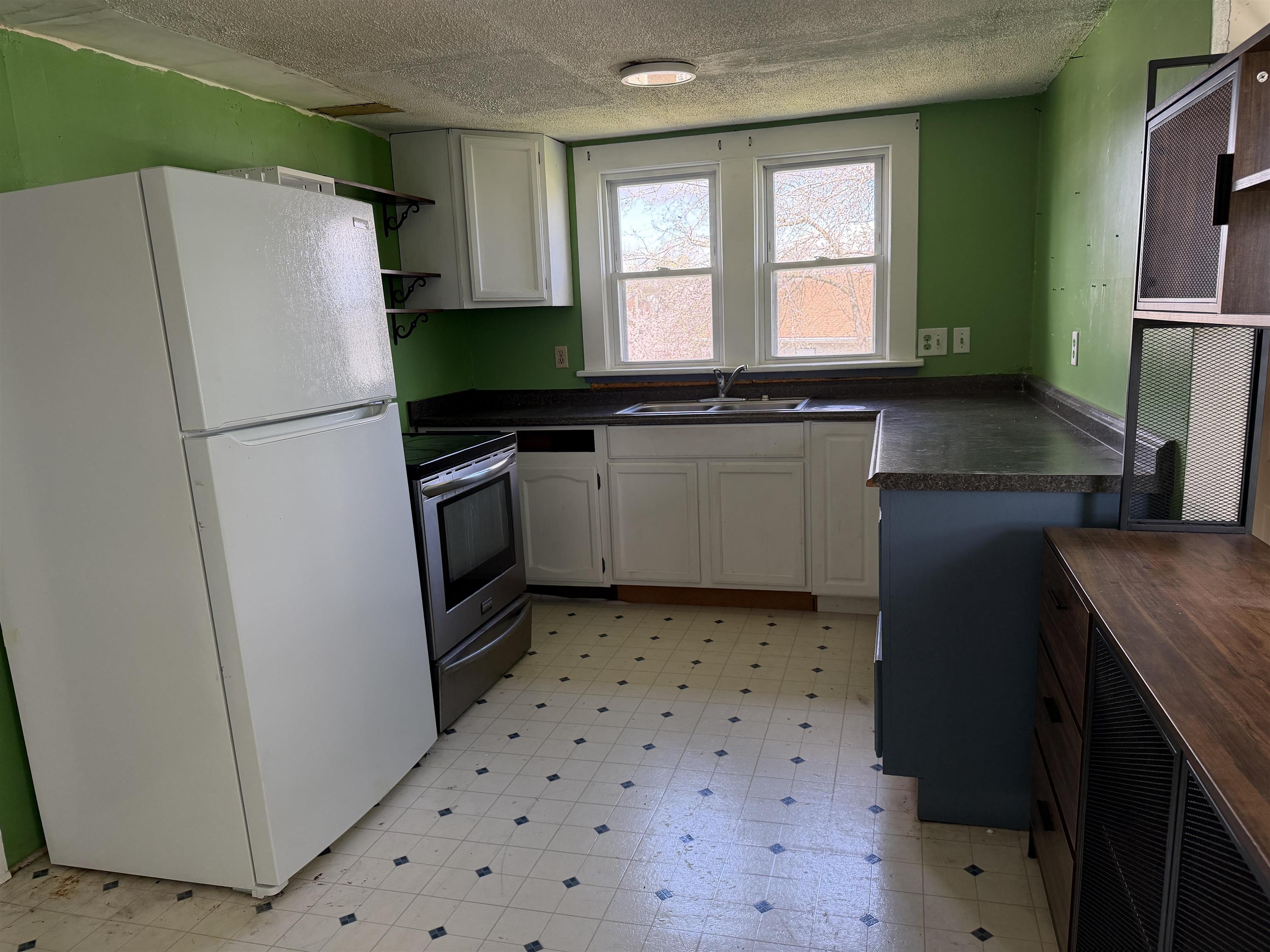 166 STRAITH ST, STAUNTON, Virginia 24401, 3 Bedrooms Bedrooms, ,1 BathroomBathrooms,Residential,166 STRAITH ST,674821 MLS # 674821