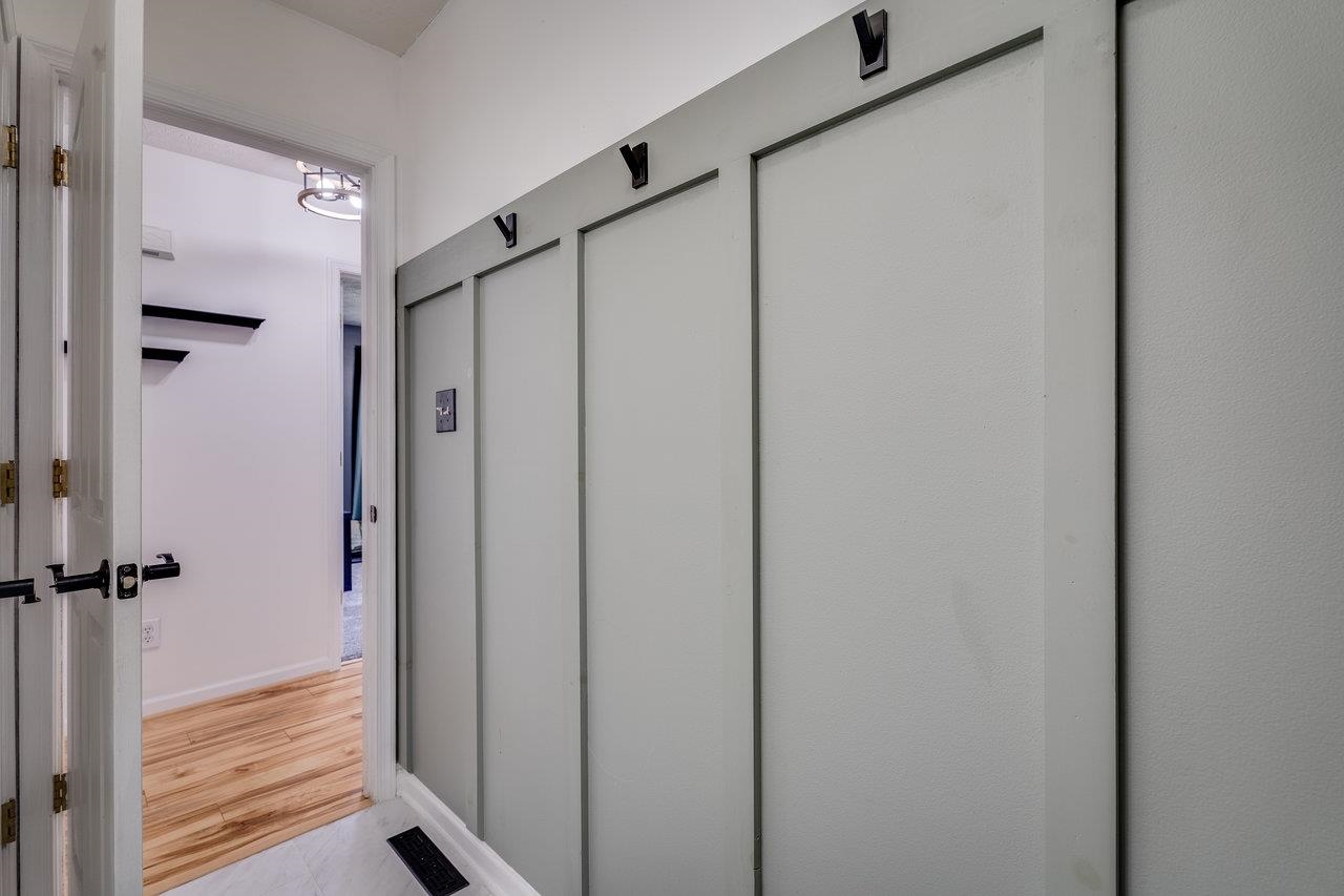 51 FALCON LN, WEYERS CAVE, Virginia 24486, 3 Bedrooms Bedrooms, ,2 BathroomsBathrooms,Residential,51 FALCON LN,674838 MLS # 674838