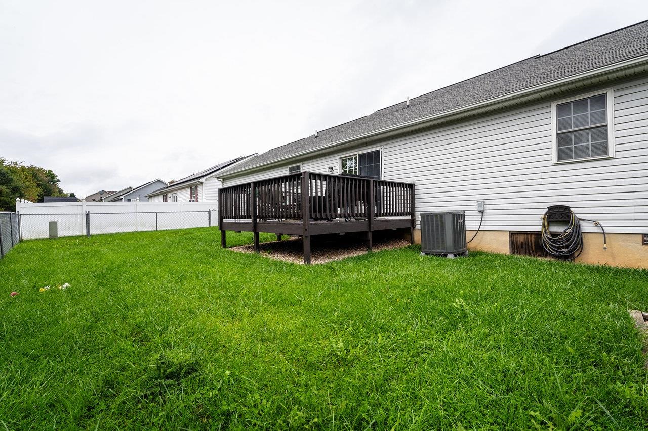 51 FALCON LN, WEYERS CAVE, Virginia 24486, 3 Bedrooms Bedrooms, ,2 BathroomsBathrooms,Residential,51 FALCON LN,674838 MLS # 674838