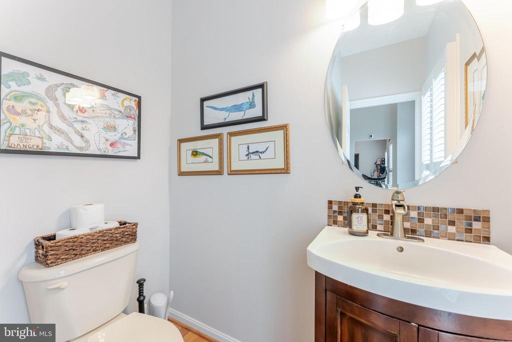 8007 PEMBROKE CIR, SPOTSYLVANIA, Virginia 22551, 4 Bedrooms Bedrooms, ,3 BathroomsBathrooms,Residential,8007 PEMBROKE CIR,VASP2038934 MLS # VASP2038934