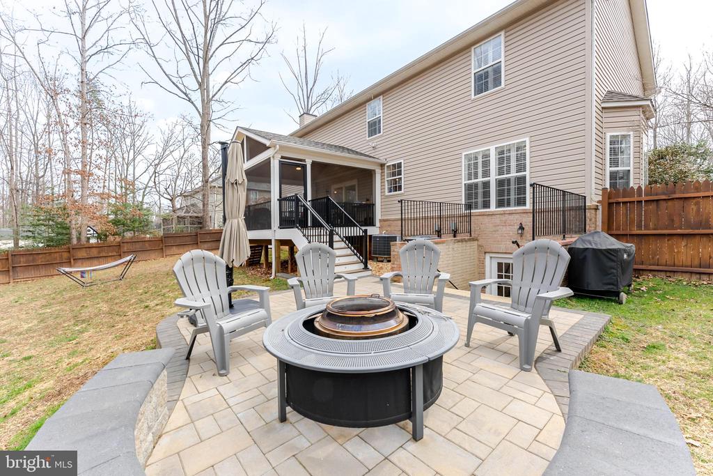 8007 PEMBROKE CIR, SPOTSYLVANIA, Virginia 22551, 4 Bedrooms Bedrooms, ,3 BathroomsBathrooms,Residential,8007 PEMBROKE CIR,VASP2038934 MLS # VASP2038934