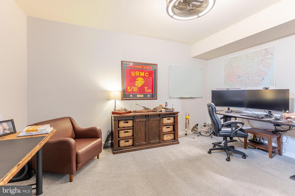 8007 PEMBROKE CIR, SPOTSYLVANIA, Virginia 22551, 4 Bedrooms Bedrooms, ,3 BathroomsBathrooms,Residential,8007 PEMBROKE CIR,VASP2038934 MLS # VASP2038934