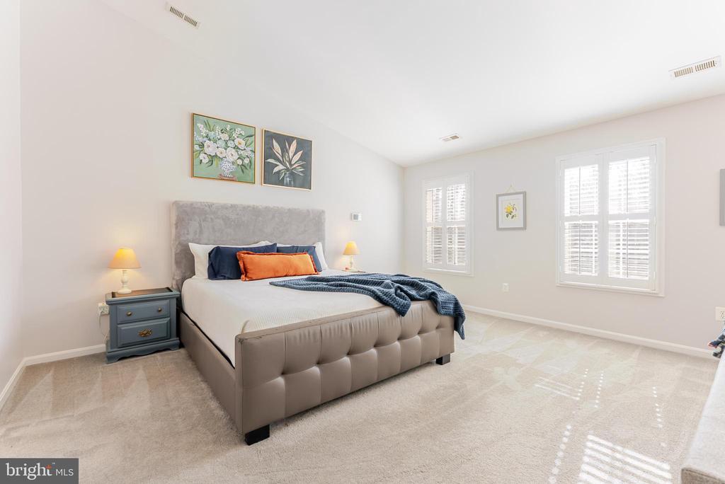 8007 PEMBROKE CIR, SPOTSYLVANIA, Virginia 22551, 4 Bedrooms Bedrooms, ,3 BathroomsBathrooms,Residential,8007 PEMBROKE CIR,VASP2038934 MLS # VASP2038934