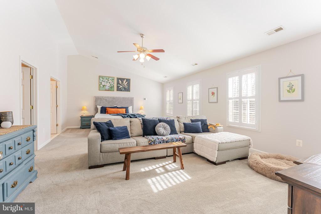 8007 PEMBROKE CIR, SPOTSYLVANIA, Virginia 22551, 4 Bedrooms Bedrooms, ,3 BathroomsBathrooms,Residential,8007 PEMBROKE CIR,VASP2038934 MLS # VASP2038934