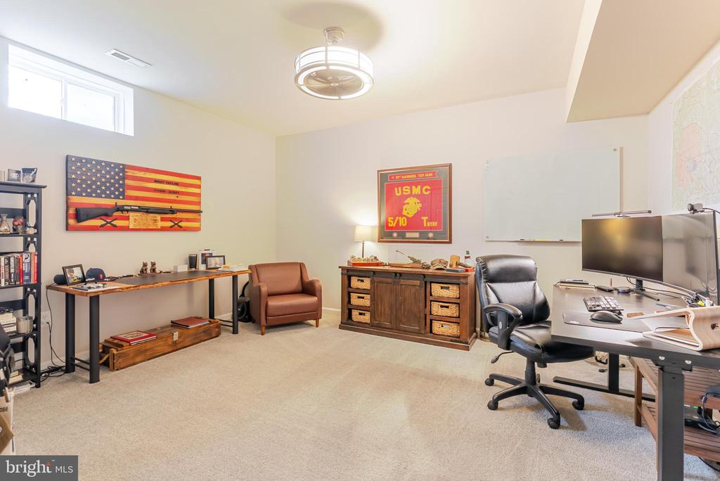 8007 PEMBROKE CIR, SPOTSYLVANIA, Virginia 22551, 4 Bedrooms Bedrooms, ,3 BathroomsBathrooms,Residential,8007 PEMBROKE CIR,VASP2038934 MLS # VASP2038934