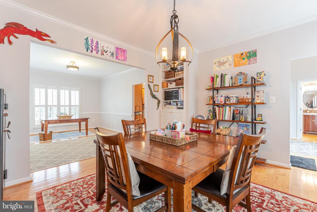 8007 PEMBROKE CIR, SPOTSYLVANIA, Virginia 22551, 4 Bedrooms Bedrooms, ,3 BathroomsBathrooms,Residential,8007 PEMBROKE CIR,VASP2038934 MLS # VASP2038934