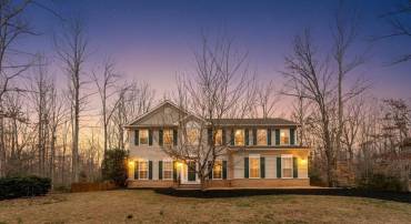 8007 PEMBROKE CIR, SPOTSYLVANIA, Virginia 22551, 4 Bedrooms Bedrooms, ,3 BathroomsBathrooms,Residential,8007 PEMBROKE CIR,VASP2038934 MLS # VASP2038934