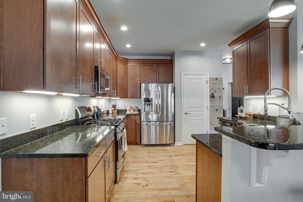 10137 LAKE CREST PL, CULPEPER, Virginia 22701, 4 Bedrooms Bedrooms, ,3 BathroomsBathrooms,Residential,10137 LAKE CREST PL,VACU2012974 MLS # VACU2012974