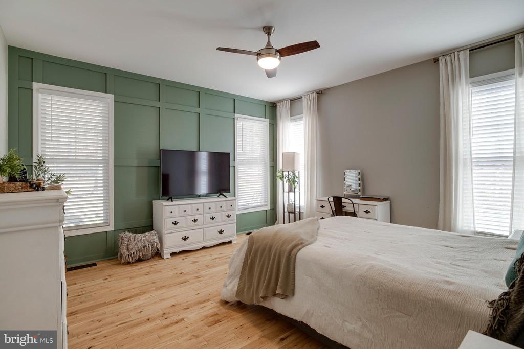 10137 LAKE CREST PL, CULPEPER, Virginia 22701, 4 Bedrooms Bedrooms, ,3 BathroomsBathrooms,Residential,10137 LAKE CREST PL,VACU2012974 MLS # VACU2012974