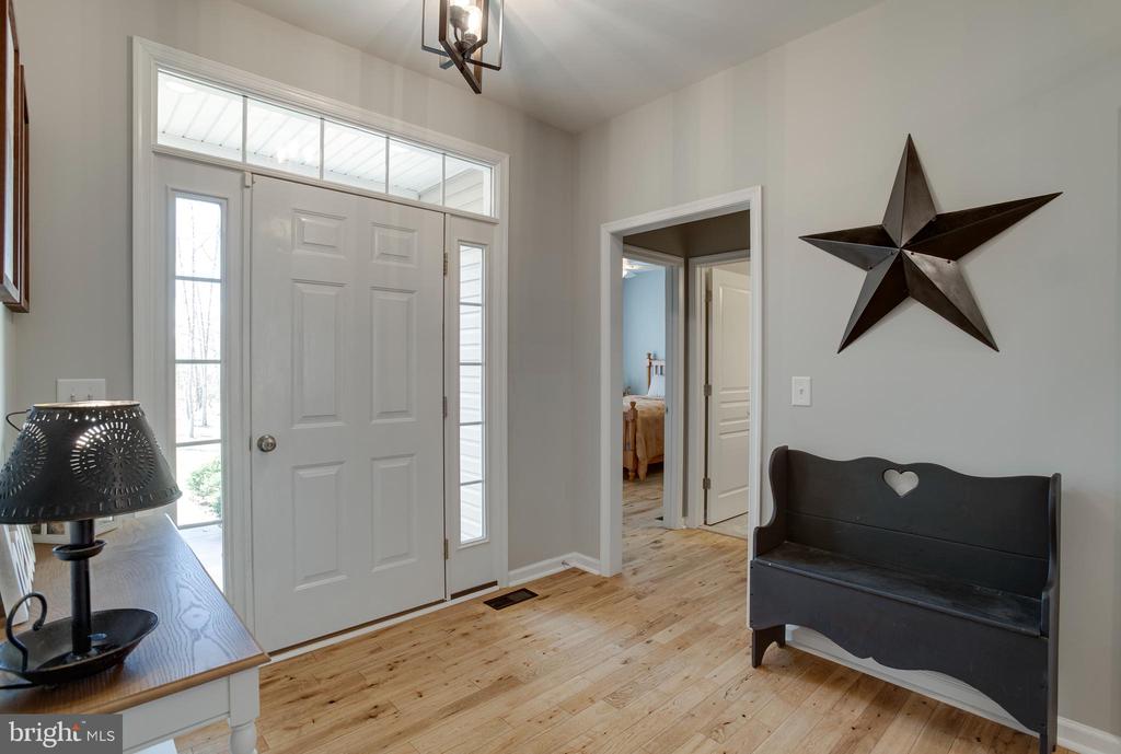 10137 LAKE CREST PL, CULPEPER, Virginia 22701, 4 Bedrooms Bedrooms, ,3 BathroomsBathrooms,Residential,10137 LAKE CREST PL,VACU2012974 MLS # VACU2012974