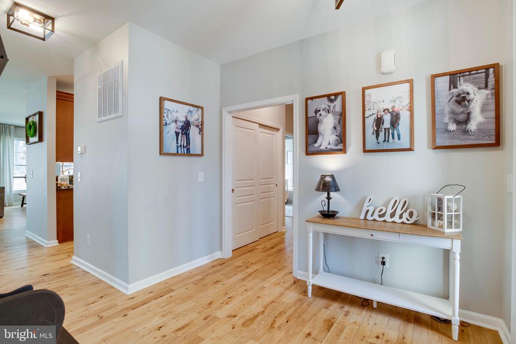 10137 LAKE CREST PL, CULPEPER, Virginia 22701, 4 Bedrooms Bedrooms, ,3 BathroomsBathrooms,Residential,10137 LAKE CREST PL,VACU2012974 MLS # VACU2012974