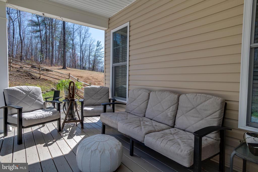 10137 LAKE CREST PL, CULPEPER, Virginia 22701, 4 Bedrooms Bedrooms, ,3 BathroomsBathrooms,Residential,10137 LAKE CREST PL,VACU2012974 MLS # VACU2012974