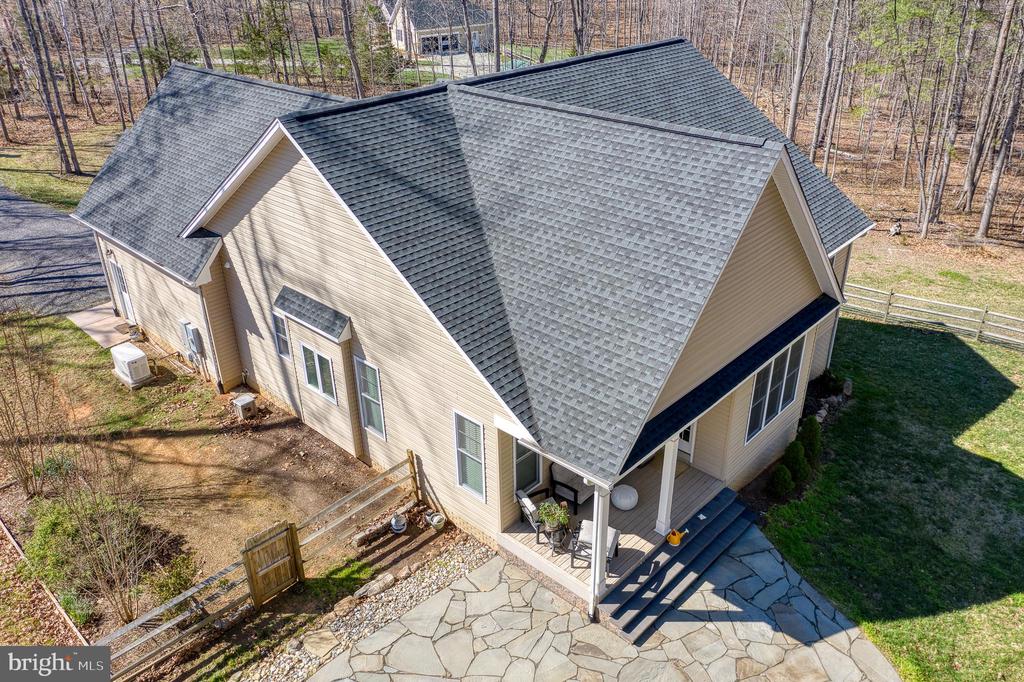 10137 LAKE CREST PL, CULPEPER, Virginia 22701, 4 Bedrooms Bedrooms, ,3 BathroomsBathrooms,Residential,10137 LAKE CREST PL,VACU2012974 MLS # VACU2012974