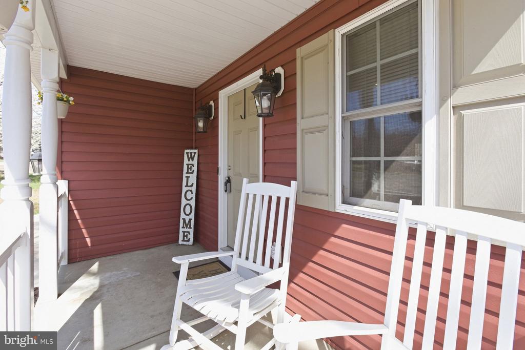 109 SPOTSLEE DR, SPOTSYLVANIA, Virginia 22551, 3 Bedrooms Bedrooms, ,2 BathroomsBathrooms,Residential,109 SPOTSLEE DR,VASP2040070 MLS # VASP2040070