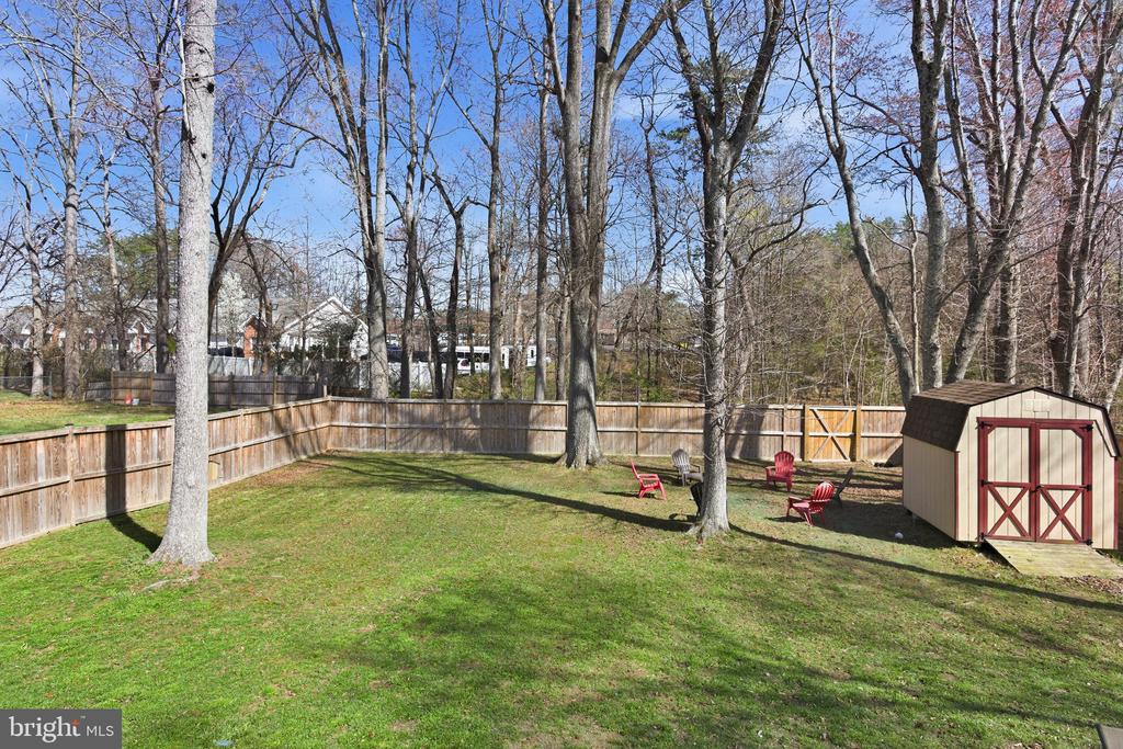 109 SPOTSLEE DR, SPOTSYLVANIA, Virginia 22551, 3 Bedrooms Bedrooms, ,2 BathroomsBathrooms,Residential,109 SPOTSLEE DR,VASP2040070 MLS # VASP2040070