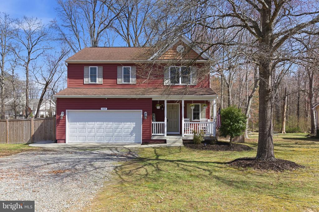 109 SPOTSLEE DR, SPOTSYLVANIA, Virginia 22551, 3 Bedrooms Bedrooms, ,2 BathroomsBathrooms,Residential,109 SPOTSLEE DR,VASP2040070 MLS # VASP2040070