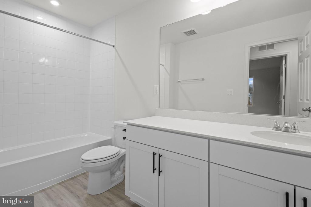 11520 BLUESTEM WAY, FREDERICKSBURG, Virginia 22407, 3 Bedrooms Bedrooms, ,2 BathroomsBathrooms,Residential,11520 BLUESTEM WAY,VASP2040116 MLS # VASP2040116