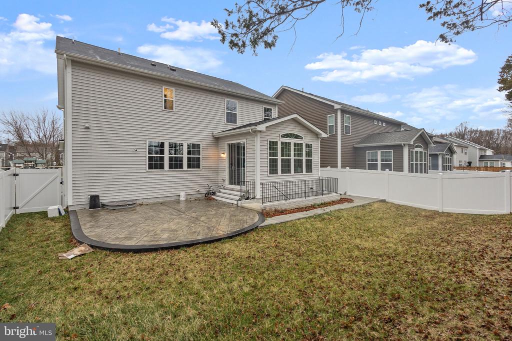 11520 BLUESTEM WAY, FREDERICKSBURG, Virginia 22407, 3 Bedrooms Bedrooms, ,2 BathroomsBathrooms,Residential,11520 BLUESTEM WAY,VASP2040116 MLS # VASP2040116